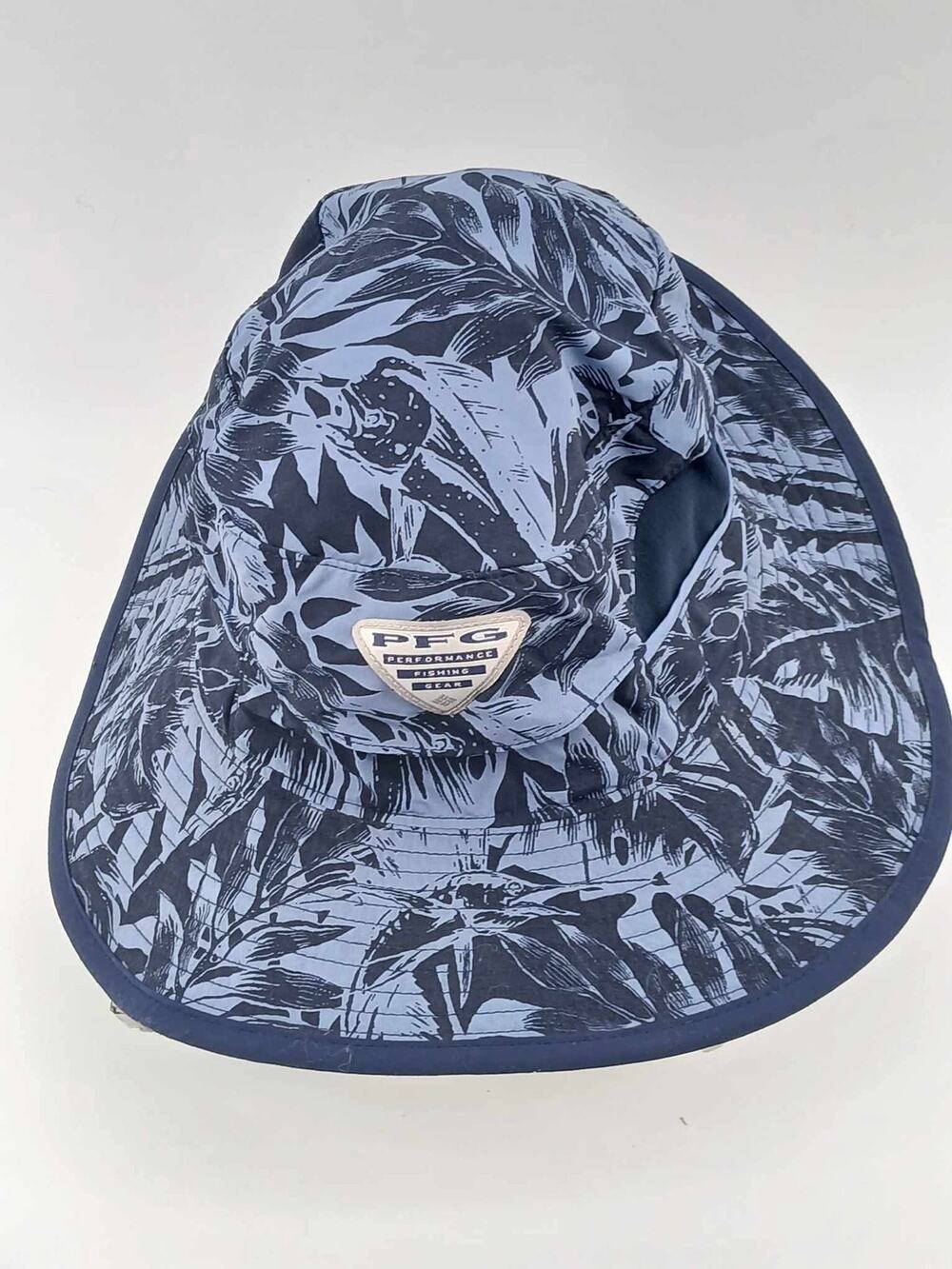 Bucket booney hat, Columbia Sportswear, Wild Cast with tropical floral print